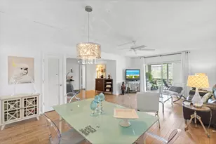 25 SE 13th St, Boca Raton, FL 33432 - Photo 2