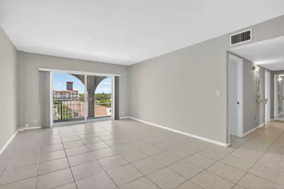250 NE 20th Street #5220, Boca Raton, FL 33431 - Photo 8