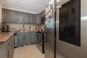 710 NE 58th Ct, Oakland Park, FL 33334 - Photo 8