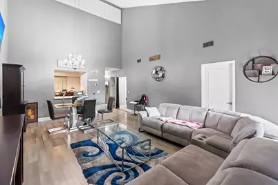 402 Lakeview Drive E, Royal Palm Beach, FL 33411 - Photo 22