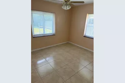 638 NE 138th Street, North Miami, FL 33161 - Photo 14