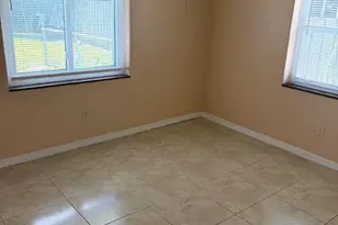 638 NE 138th St, North Miami, FL 33161 - Photo 14