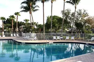 10901 Myrtle Oak Ct, Palm Beach Gardens, FL 33410 - Photo 2