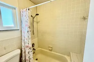 2810 NW 8th Ct, Fort Lauderdale, FL 33311 - Photo 14