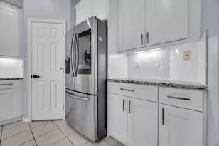 4732 SE Mizner Pl, Stuart, FL 34997 - Photo 10