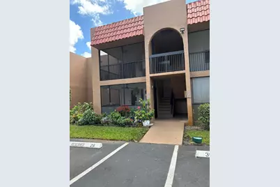 8600 NW 34th Place, Sunrise, FL 33351 - Photo 2