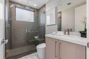 719 SW 11th St, Fort Lauderdale, FL 33315 - Photo 48