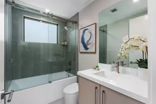 719 SW 11th St, Fort Lauderdale, FL 33315 - Photo 50