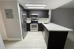 1350 NW 24th Ave, Miami, FL 33125 - Photo 12