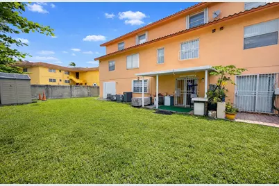 1350 NW 24th Avenue #1350, Miami, FL 33125 - Photo 4