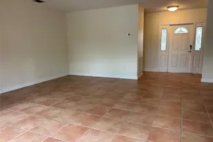 1811 NE 43rd St, Oakland Park, FL 33308 - Photo 2