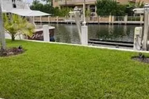 2234 NE 27th St, Lighthouse Point, FL 33064 - Photo 2