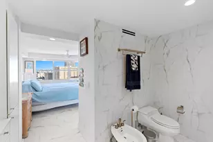 121 Golden Isles Dr, Hallandale Beach, FL 33009 - Photo 48