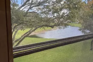 1040 Country Club Dr, Margate, FL 33063 - Photo 16