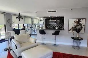 899 Jeffery St, Boca Raton, FL 33487 - Photo 4