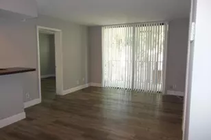 706 Executive Center Dr, West Palm Beach, FL 33401 - Photo 6