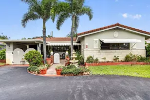 1931 NE 27th St, Lighthouse Point, FL 33064 - Photo 1