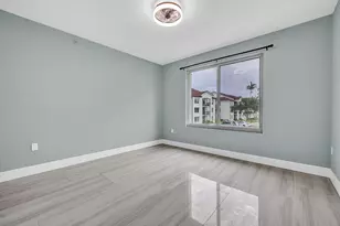 1010 Villa Cir, Boynton Beach, FL 33435 - Photo 12