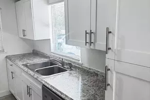 1310 Atlantic Ave, Fort Pierce, FL 34950 - Photo 2