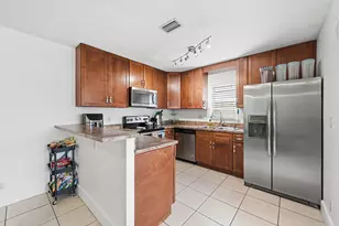 2498 NW 99th Ave, Coral Springs, FL 33065 - Photo 18