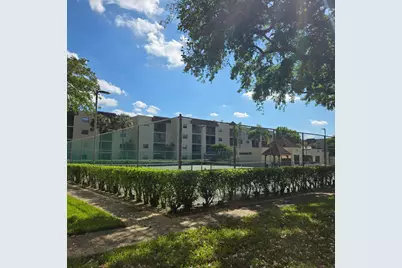 10501 W Broward Boulevard #302, Plantation, FL 33324 - Photo 44