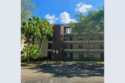 10501 W Broward Boulevard #302, Plantation, FL 33324 - Photo 8