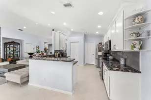 8335 Duomo Cir, Boynton Beach, FL 33472 - Photo 6