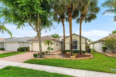 8335 Duomo Circle, Boynton Beach, FL 33472 - Photo 2