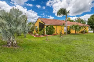 833 NW Rutherford Ct NW, Port Saint Lucie, FL 34983 - Photo 14