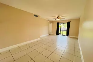 21890 Lake Forest Cir, Boca Raton, FL 33433 - Photo 12
