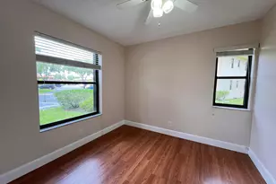 21890 Lake Forest Cir, Boca Raton, FL 33433 - Photo 16