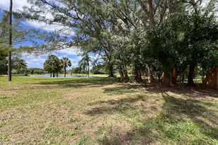21890 Lake Forest Cir, Boca Raton, FL 33433 - Photo 50
