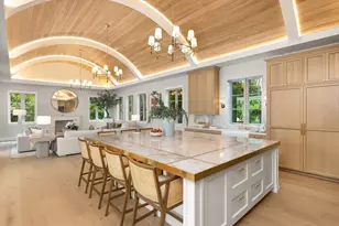 122 Bloomfield Dr, West Palm Beach, FL 33405 - Photo 8