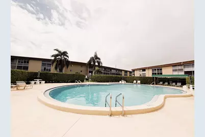 100 E Village Green Cir Circle E #306, Palm Springs, FL 33461 - Photo 28