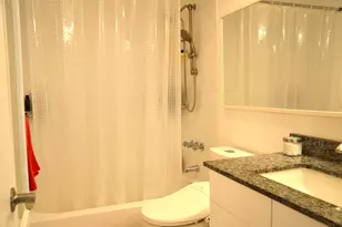 126 S Cypress Rd, Pompano Beach, FL 33060 - Photo 10