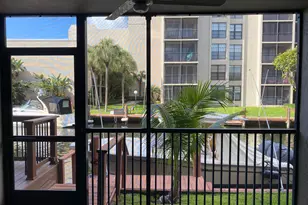 15 Royal Palm Way, Boca Raton, FL 33432 - Photo 10