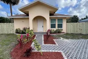 962 29th St, West Palm Beach, FL 33407 - Photo 1