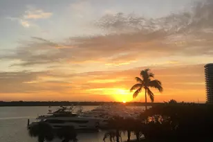 124 Lakeshore Dr, North Palm Beach, FL 33408 - Photo 2