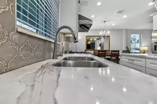 552 Penta Ct, Weston, FL 33327 - Photo 36