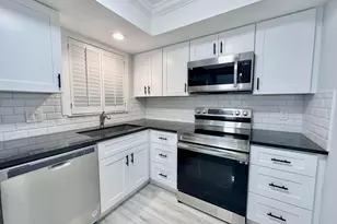 312 Northlake Dr, North Palm Beach, FL 33408 - Photo 6