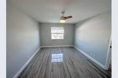 312 Northlake Drive #104, North Palm Beach, FL 33408 - Photo 10