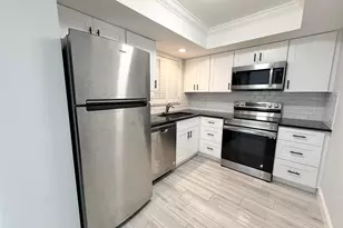 312 Northlake Dr, North Palm Beach, FL 33408 - Photo 10