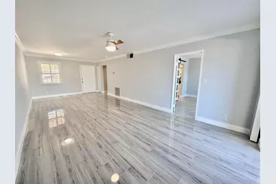 312 Northlake Drive #104, North Palm Beach, FL 33408 - Photo 8