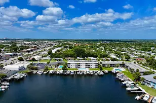 312 Northlake Dr, North Palm Beach, FL 33408 - Photo 2