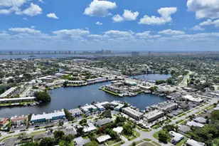 312 Northlake Dr, North Palm Beach, FL 33408 - Photo 28