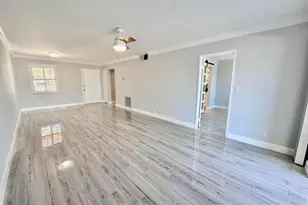 312 Northlake Dr, North Palm Beach, FL 33408 - Photo 8