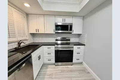 312 Northlake Drive #104, North Palm Beach, FL 33408 - Photo 12