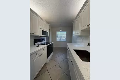 9954 Nob Hill Court #9954, Sunrise, FL 33351 - Photo 8