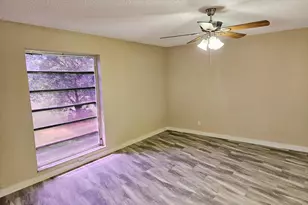 8310 Sands Point Blvd, Tamarac, FL 33321 - Photo 14