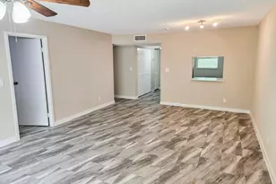 8310 Sands Point Blvd, Tamarac, FL 33321 - Photo 2